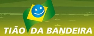 , Brasileiro roda o país com enorme bandeira para reunir autógrafos da nossa torcida, Assessoria de Imprensa - Press Works